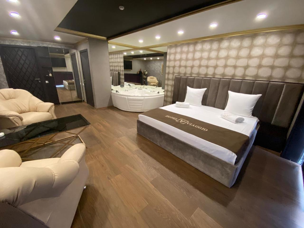 Vg Hotel เยเรวาน ภายนอก รูปภาพ